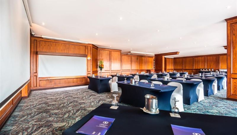 Interior view - Dann Carlton Bogota