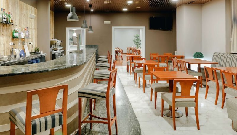インフォメーションセンター - Hesperia Vigo