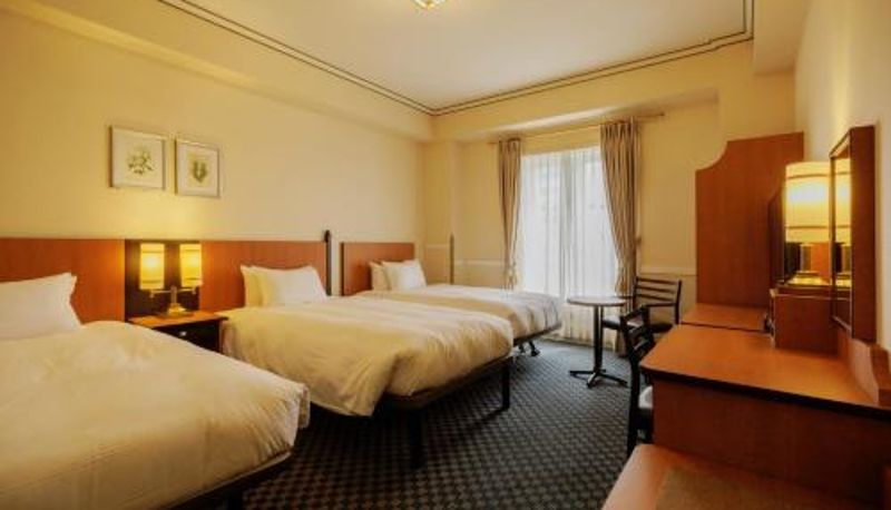 Pokój trzyosobowy - Hotel Monterey Sendai
