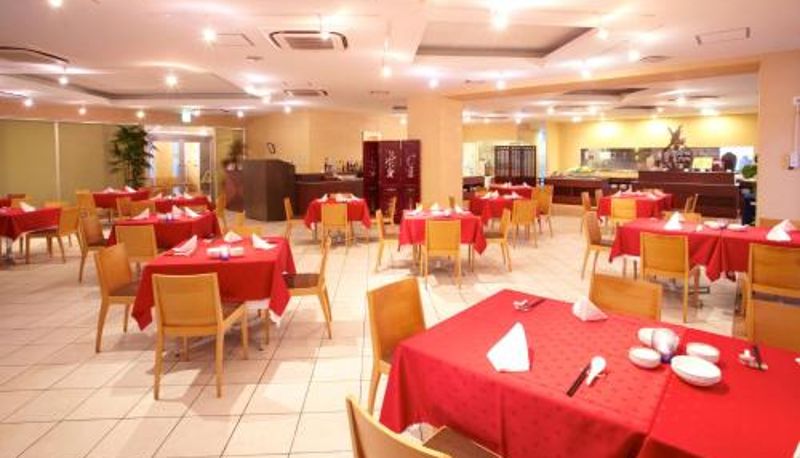 レストラン内の朝食ルーム - Hotel Yugaf Inn Okinawa