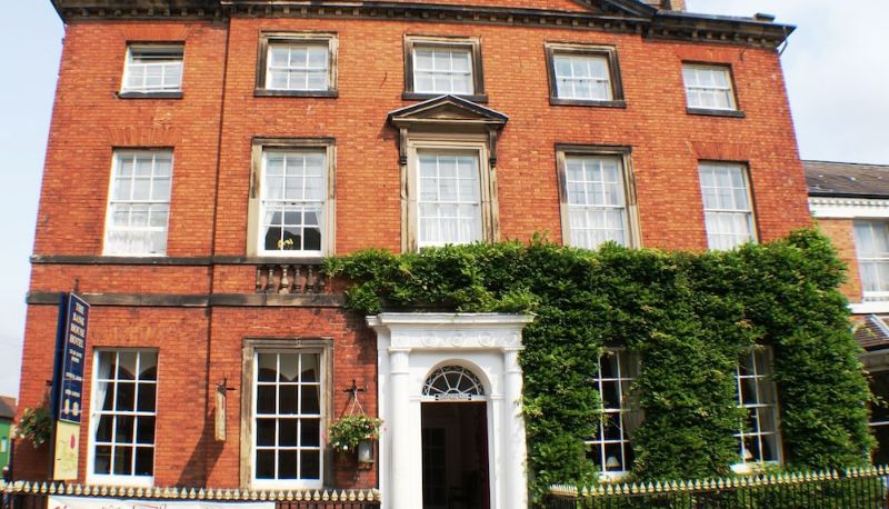 Info - Bank House Hotel
