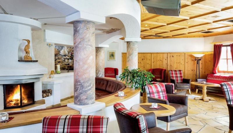 Hall - Hotel Appartement Similaun