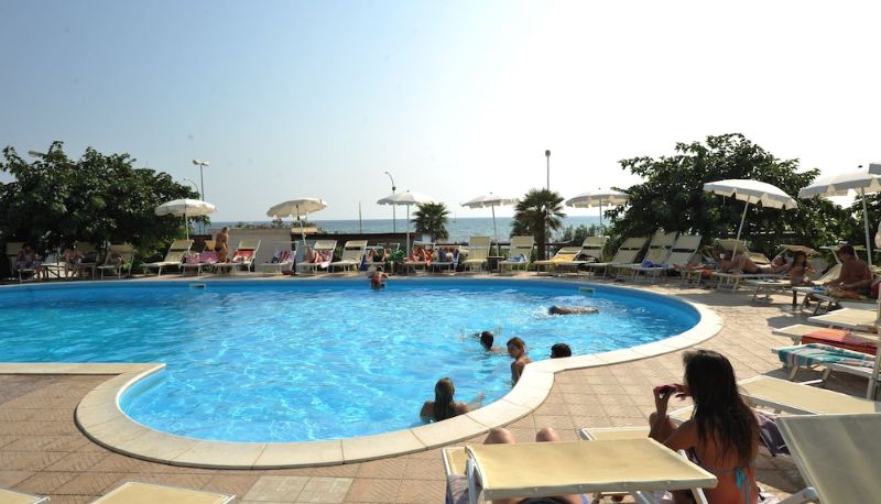 Pool - Villaggio Club Eden