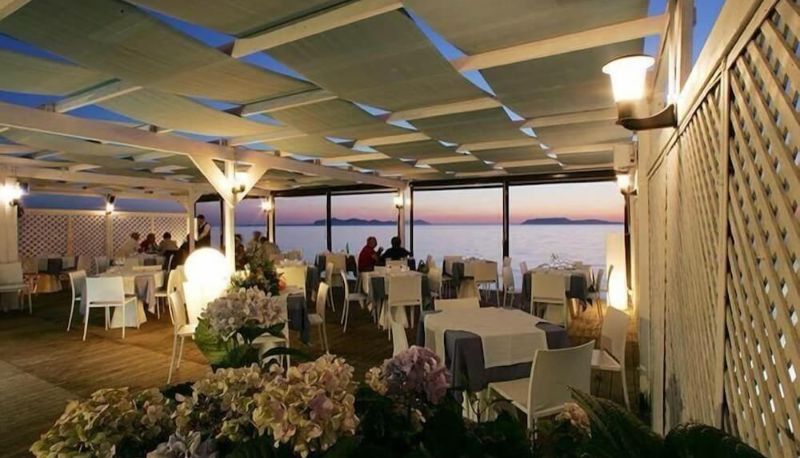 Restaurante - Sunset Beach