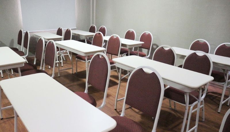 Salle de réunion - H+ Hotel