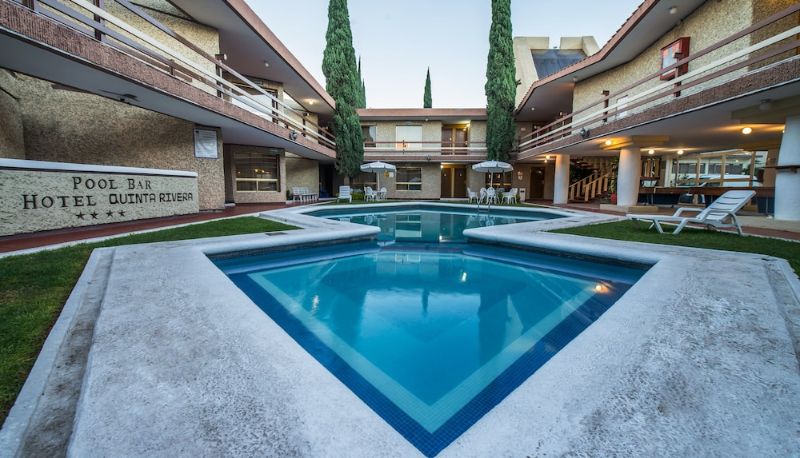 Pool - Quinta Rivera