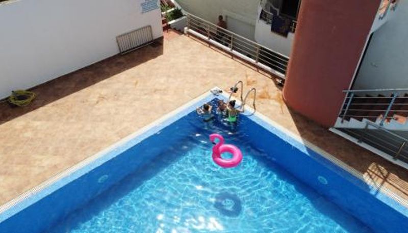 Havuz - Apartments De Lara s