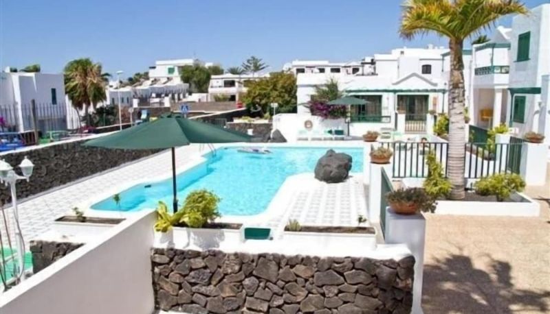 Pool - Apartamentos las Acacias