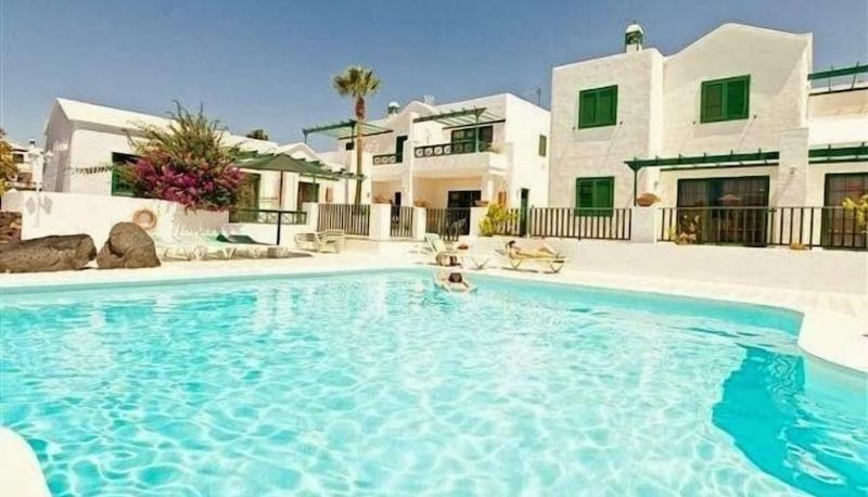 Pool - Apartamentos las Acacias