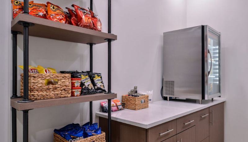 Bar - Holiday Inn Express NEW ORLEANS - ARTS DISTRICT by IHG
