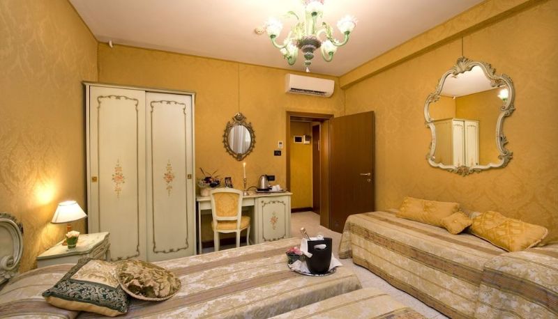 Pokój trzyosobowy - Hotel Mignon