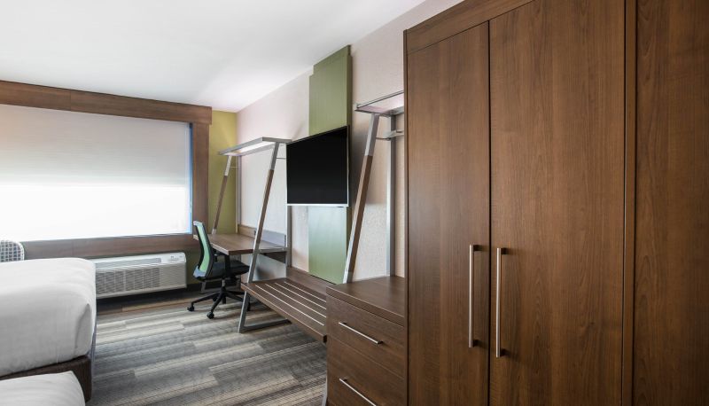 Camera - Holiday Inn Express & Suites LUDINGTON by IHG