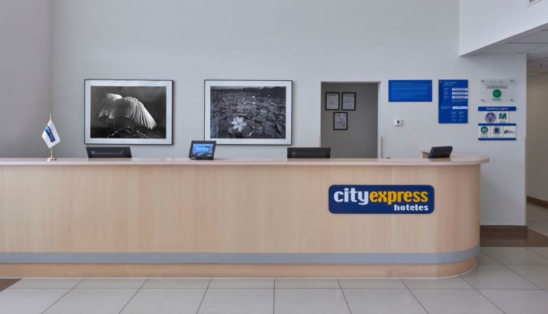 Hall - City Express by Marriott Minatitlan