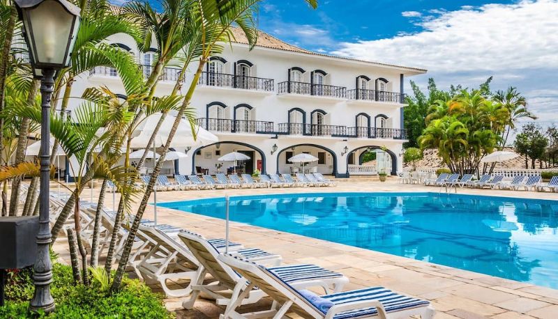 Pool - San Raphael Country Hotel