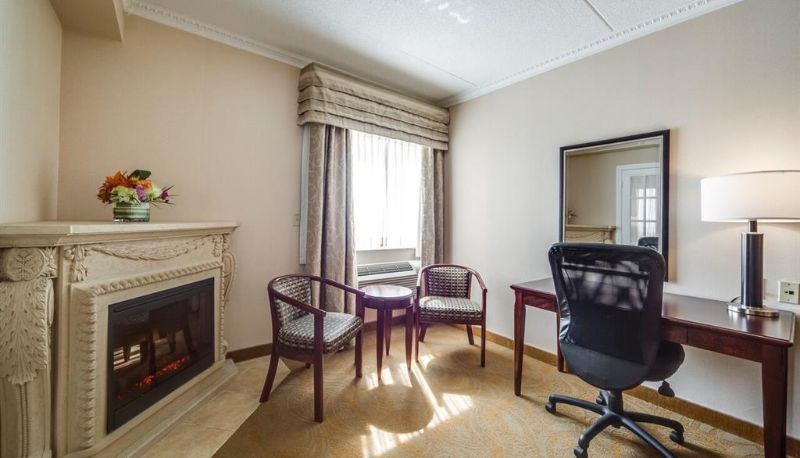 Informacje - Monte Carlo Inn Downtown Markham