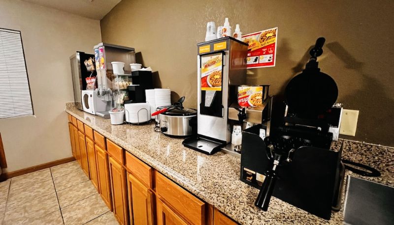 Restoran - Super 8 by Wyndham Fremont NE