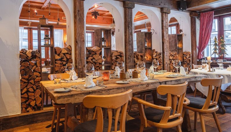 Restaurant - The Pollux