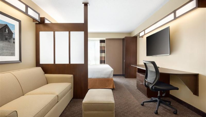 Zimmer - Microtel Inn & Suites by Wyndham Weyburn