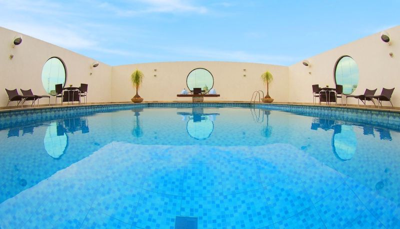 Piscina - Leques Brasil Hotel Escola