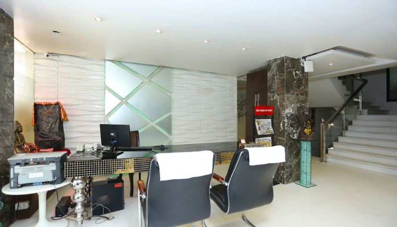 Rezeption - Hotel Uppal International