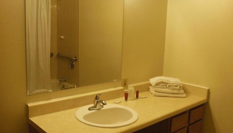 Camera standard - Chelsea Inn Hotel