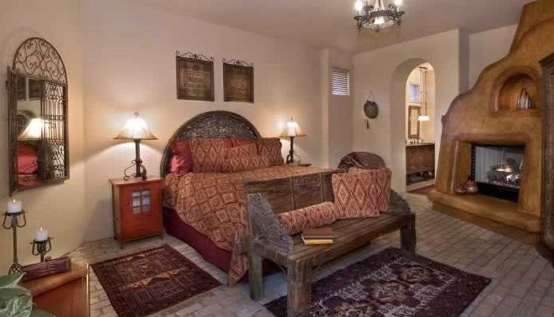 Zimmer - Adobe Grand Villas