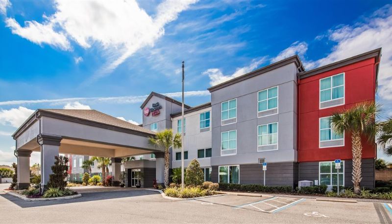 Vista esterna - Best Western Plus Chain of Lakes Inn & Suites