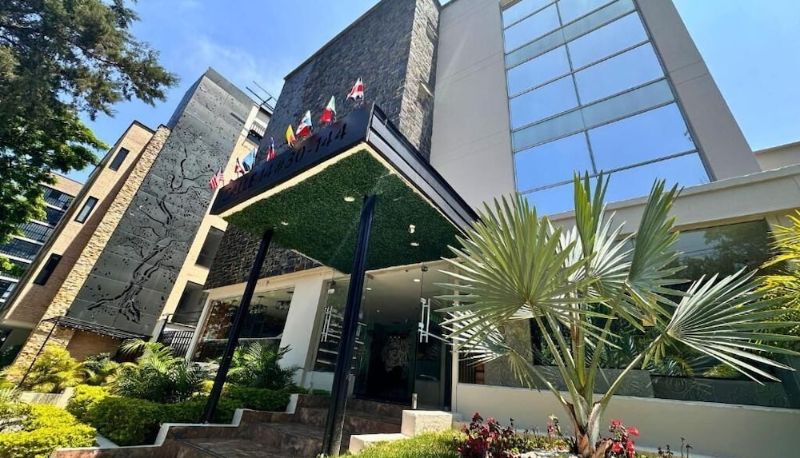 Info - Greenview Medellin By DRYM