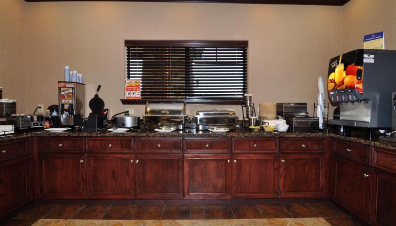 Restauracja - Best Western Plus Royal Mountain Inn & Suites