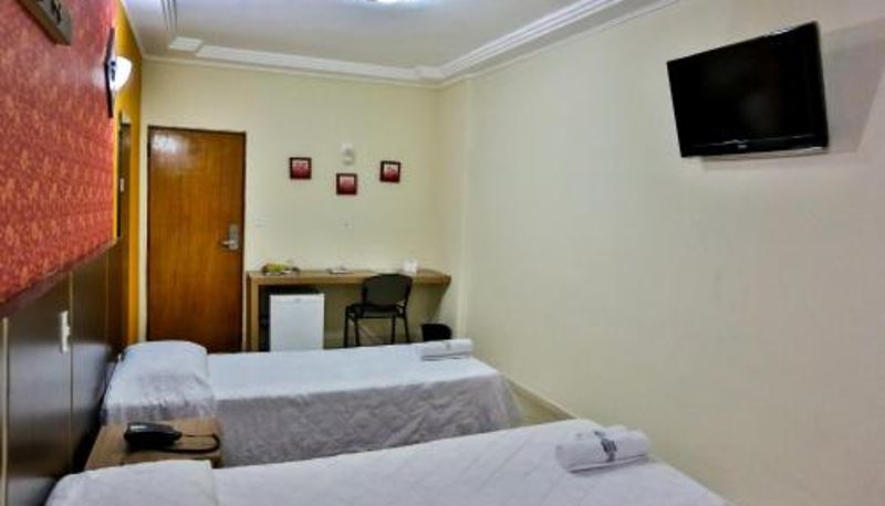 Zimmer - Monte Serrat Hotel