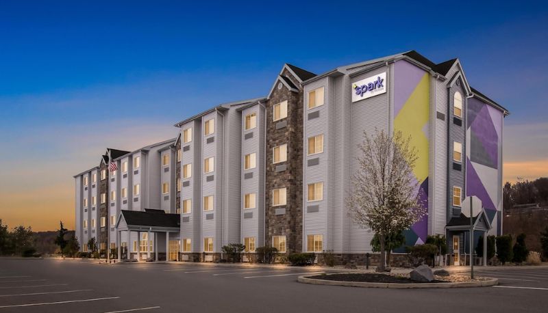 Info - Spark by Hilton Wilkes-Barre