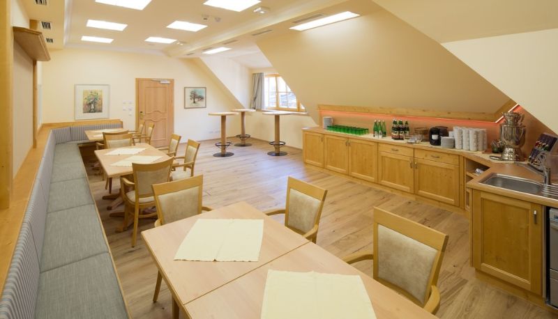 Sala riunioni - Hotel-Restaurant Zum Schwarzen Bären Hotel-Restaurant