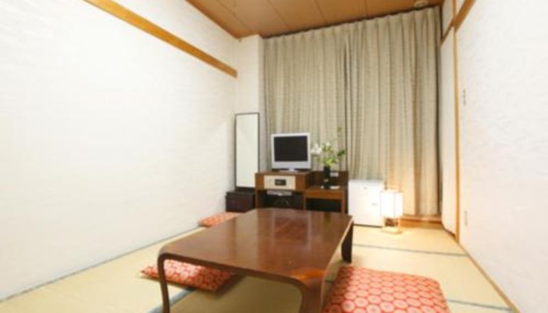 Üç kişilik oda - Hotel New Ueno
