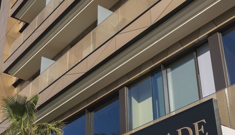 Info - The Promenade Luxury Wellness Hotel