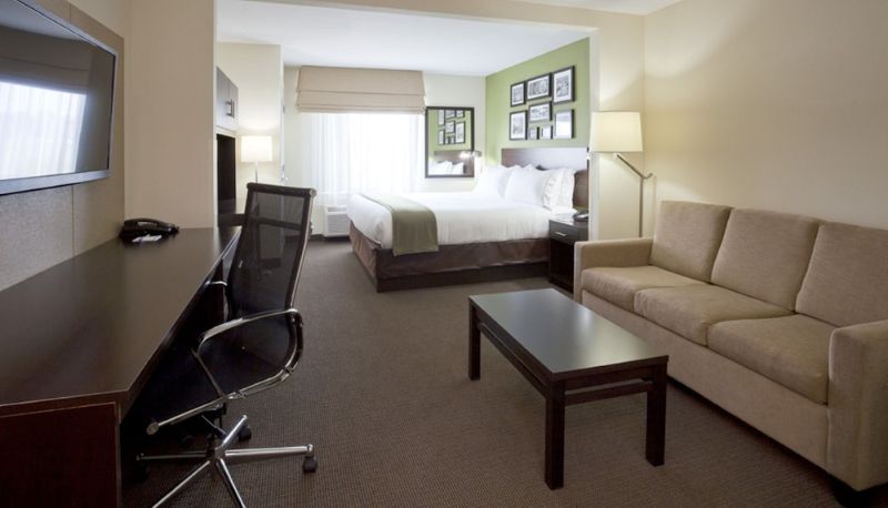 Habitación estándar - Holiday Inn Express & Suites ROGERS by IHG