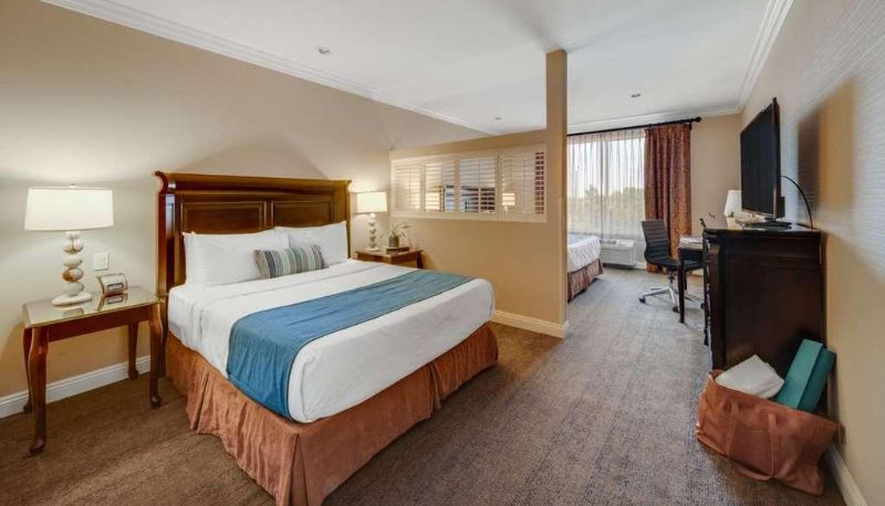 Pokój - Ayres Hotel Moreno Valley