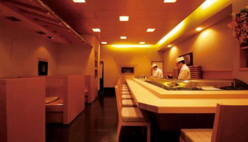 Breakfast room within the restaurant - Hotel Le Port Kojimachi