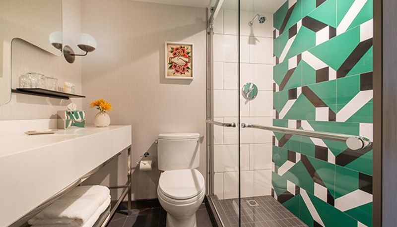 Kamer - The Darcy Washington DC