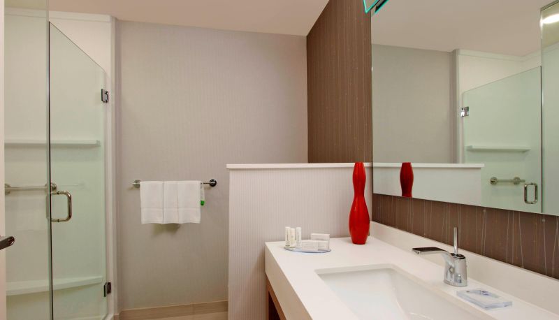 Zimmer - Courtyard by Marriott Victoria
