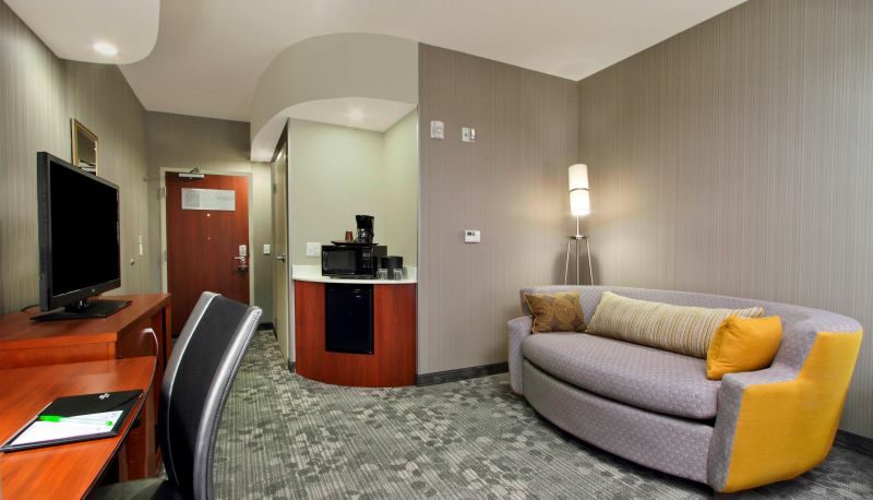 Zimmer - Courtyard by Marriott Victoria