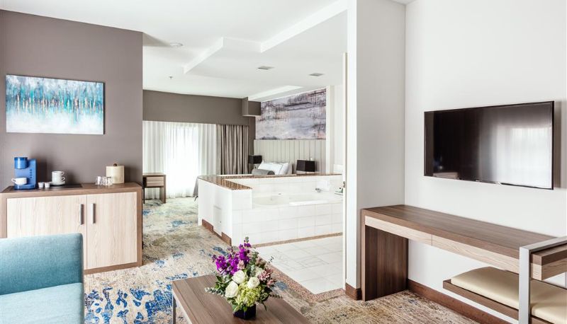 Suite - Atheneum Suite Hotel Detroit