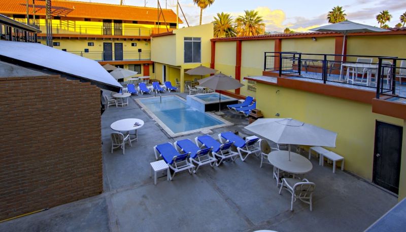 Piscina - HOTEL LA PINTA Ensebada