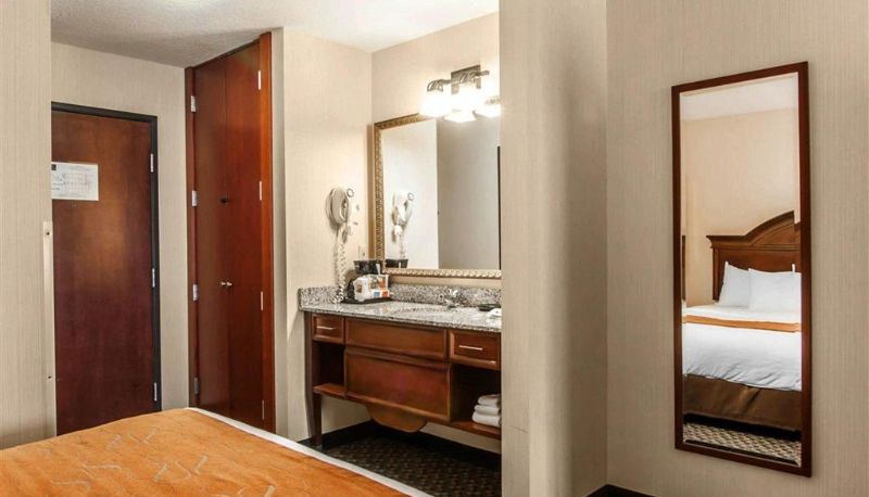 Zimmer - Comfort Suites Corvallis