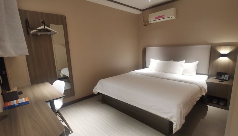 Zimmer - Hanting Shaoguan Xihe Bus Station Hotel (former Huimin South Road Hotel) South Huimin