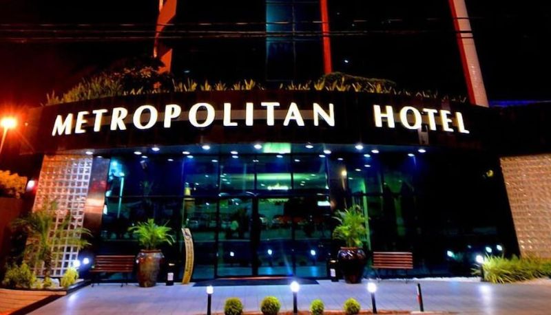 Info - Metropolitan Hotel