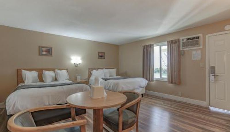 Camera per famiglia - Shasta Pines Motel & Suites