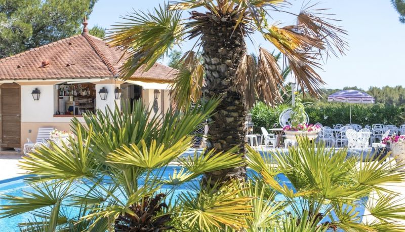 Piscina - Château de Meï-Lésé