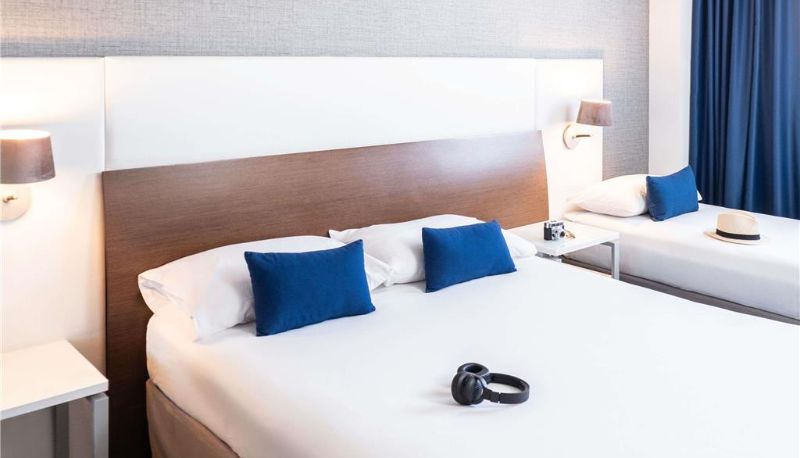 Kamer - ibis Styles A Coruna