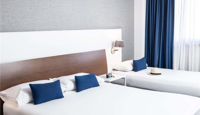 Kamer - ibis Styles A Coruna