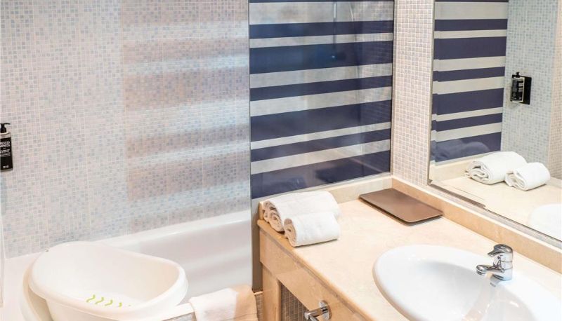 Kamer - ibis Styles A Coruna